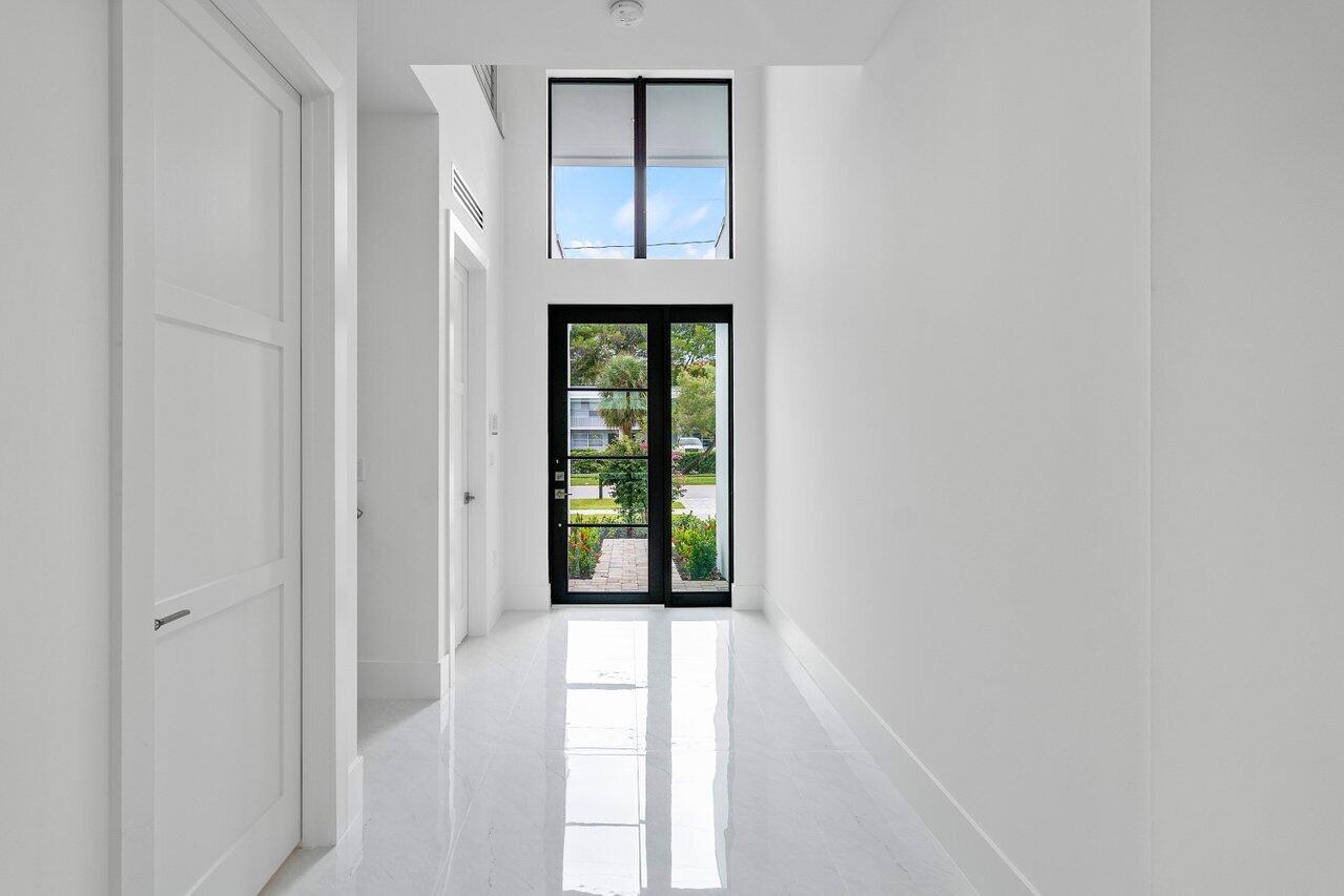 691 Kingsbridge Street Boca Raton, FL 33487 - Photo 4 of 44 View inside house to front door