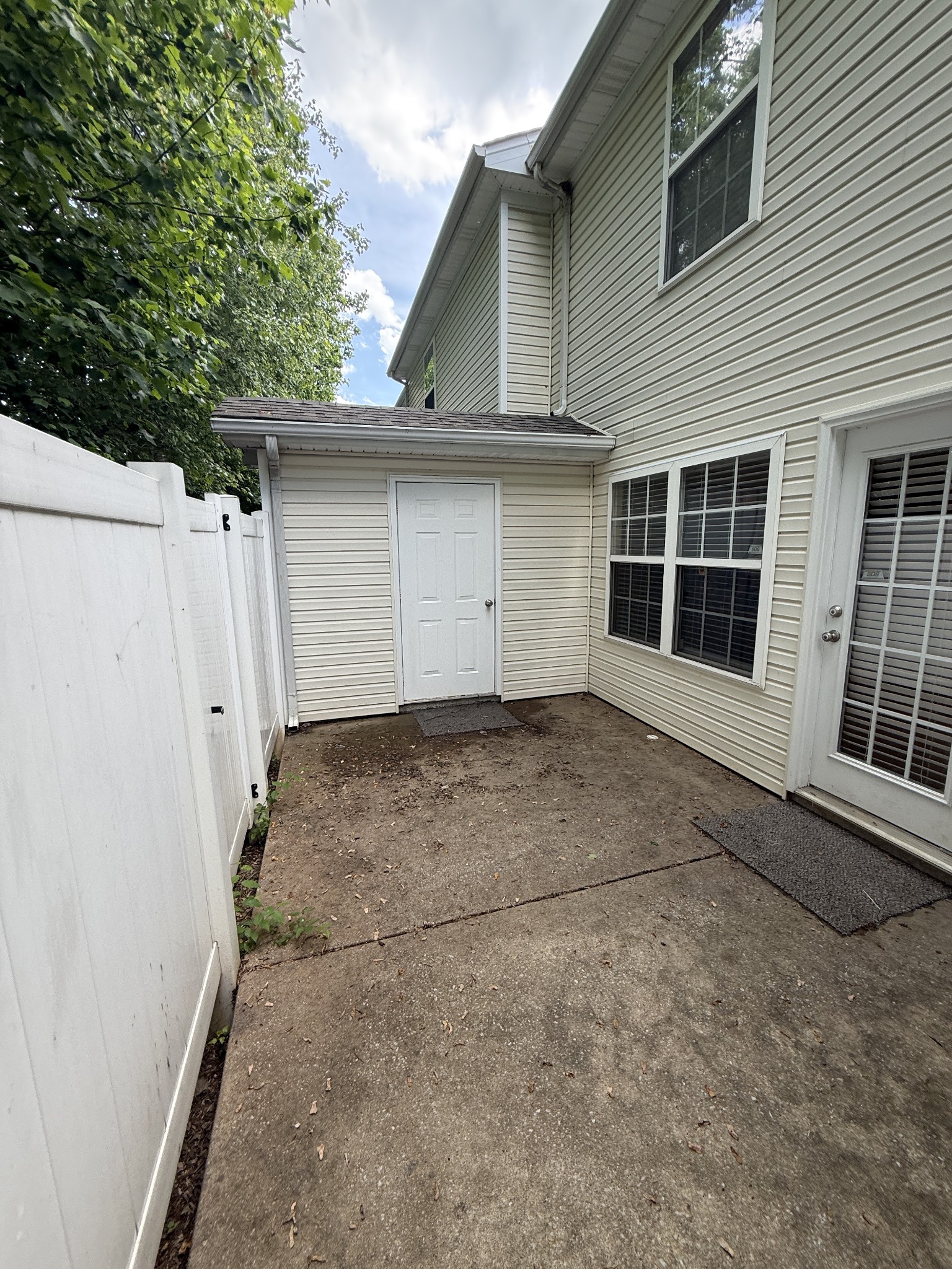 3055 London View Murfreesboro, TN 37128 - Photo 12 of 12 a view of backyard space