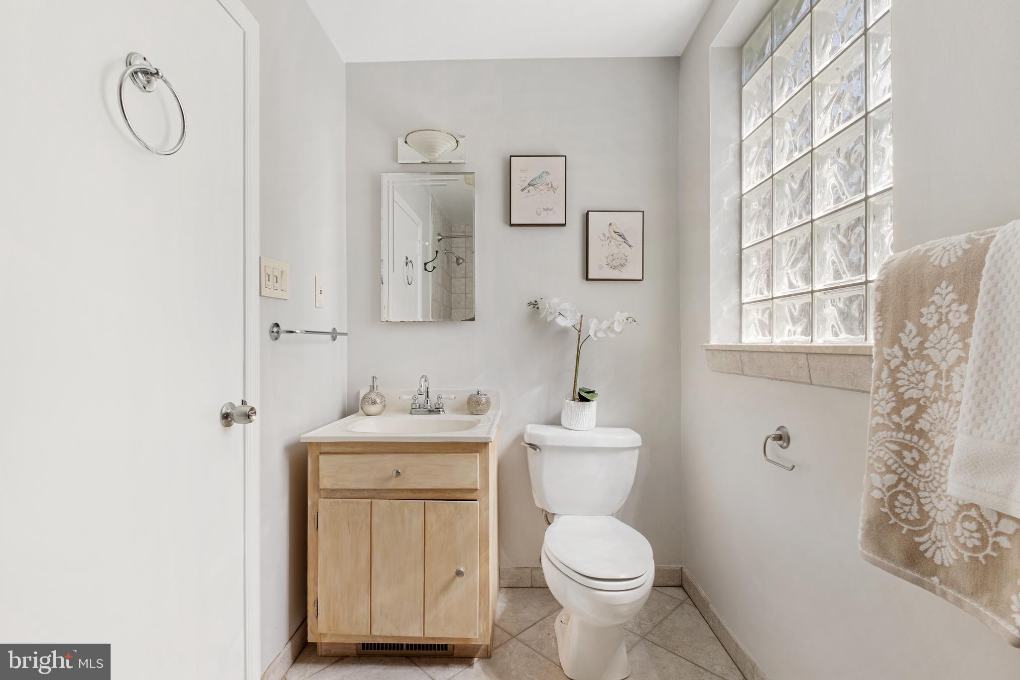 722 Kenmare Road Bala Cynwyd, PA 19004 - Photo 15 of 25