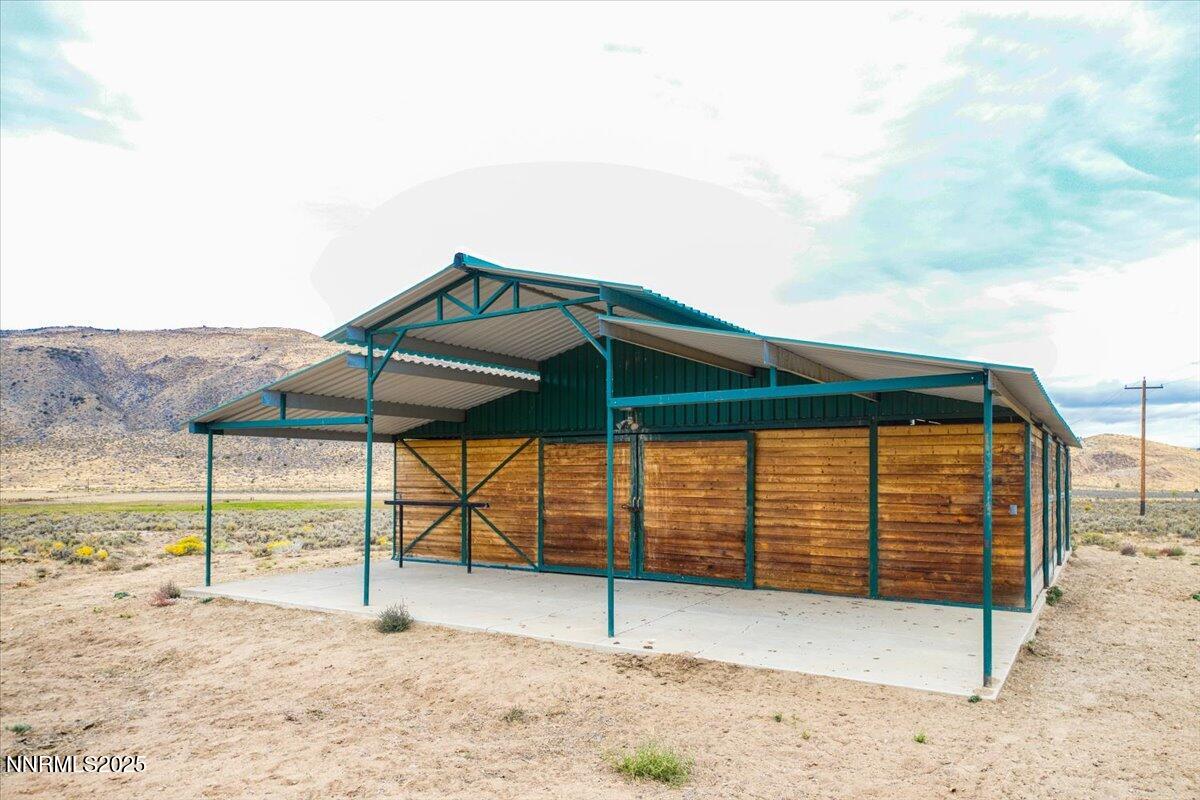 4055 Bacon Rind Road Reno, NV 89510 - Photo 10 of 15 a view of a house