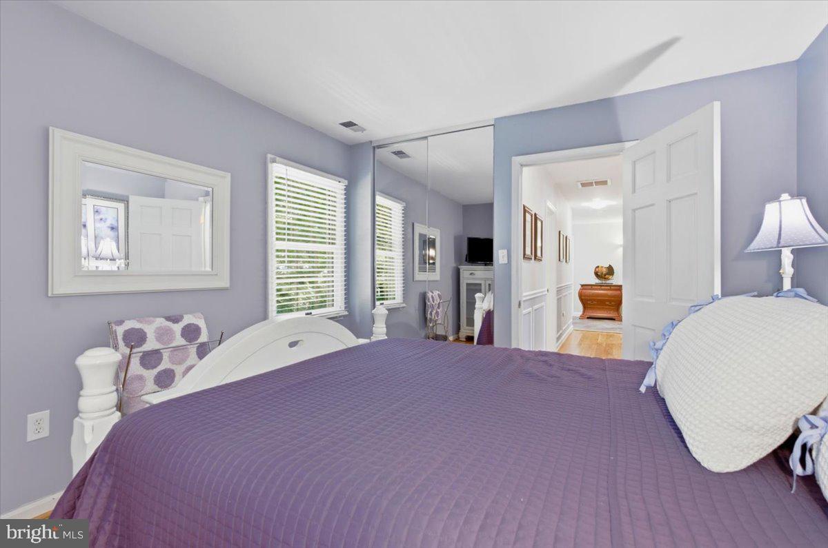 5803 Hall Street Burke, VA 22015 - Photo 49 of 77