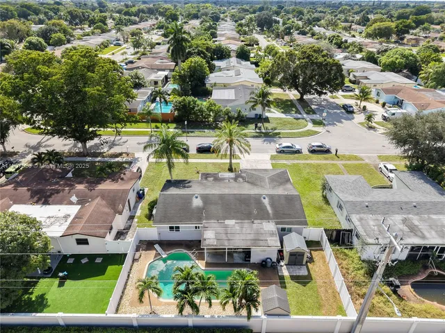 $520,000 | 7829 Northwest 3rd Place, Margate, FL 33063
