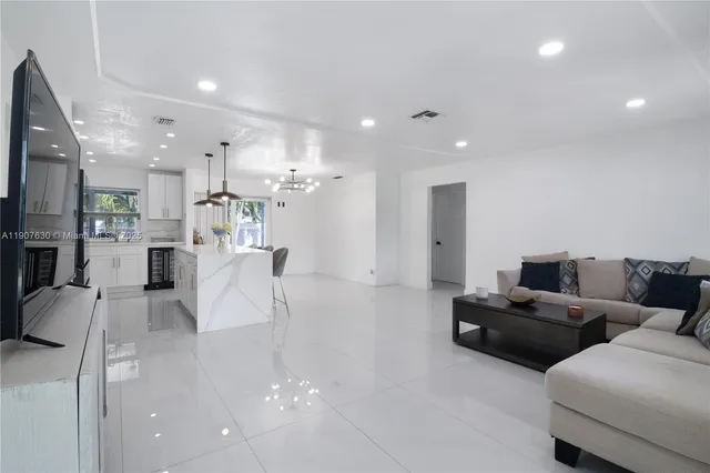 $520,000 | 7829 Northwest 3rd Place, Margate, FL 33063