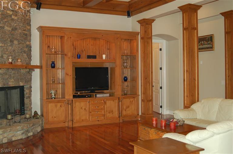 17271 Frank Road, Unit 1 Alva, FL 33920 - Photo 9 of 25 Gallery Image 9