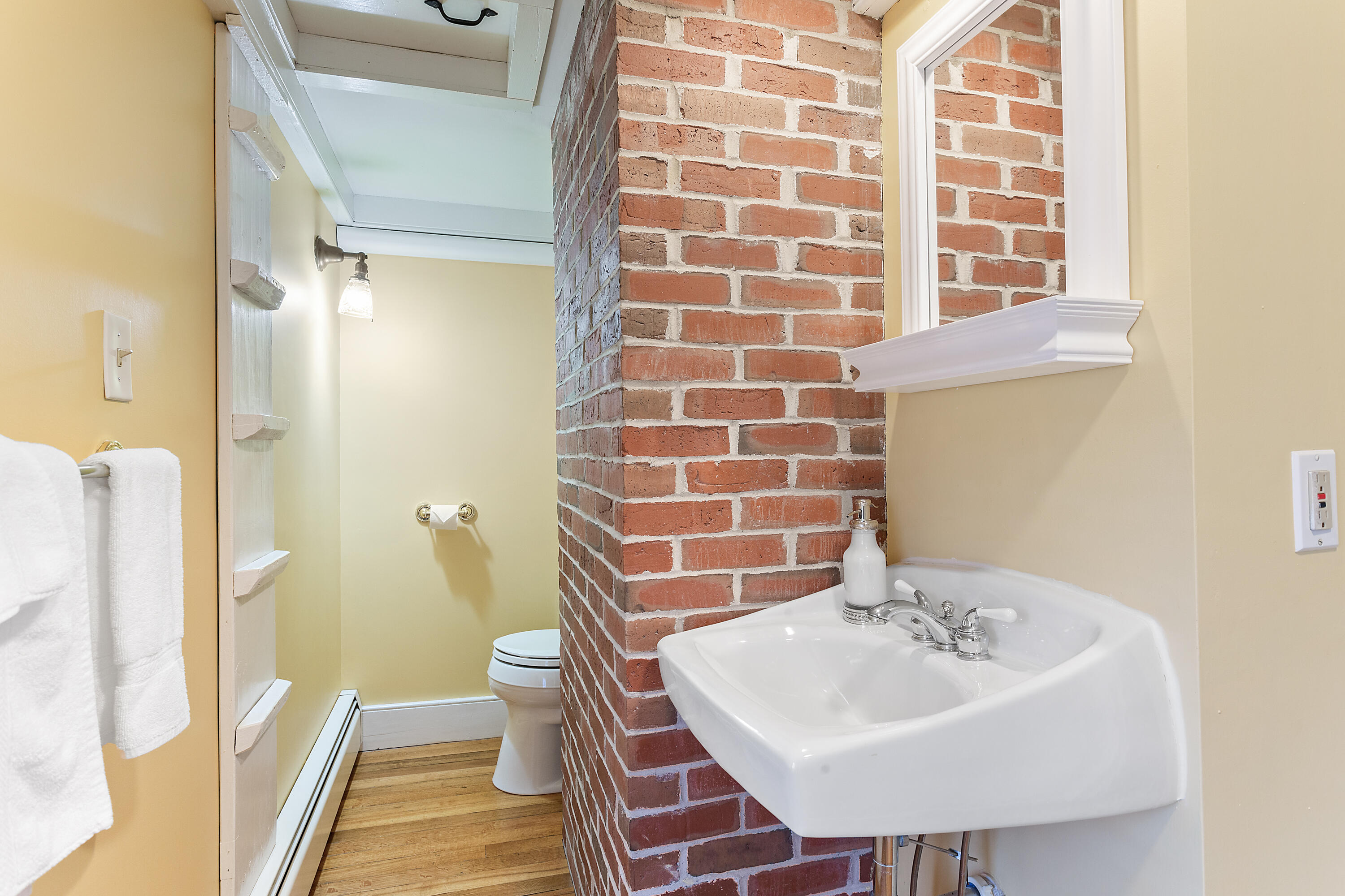 888 Middle Street Bath, ME 04530 - Photo 30 of 48 888MiddleSt-Bath-KS-32