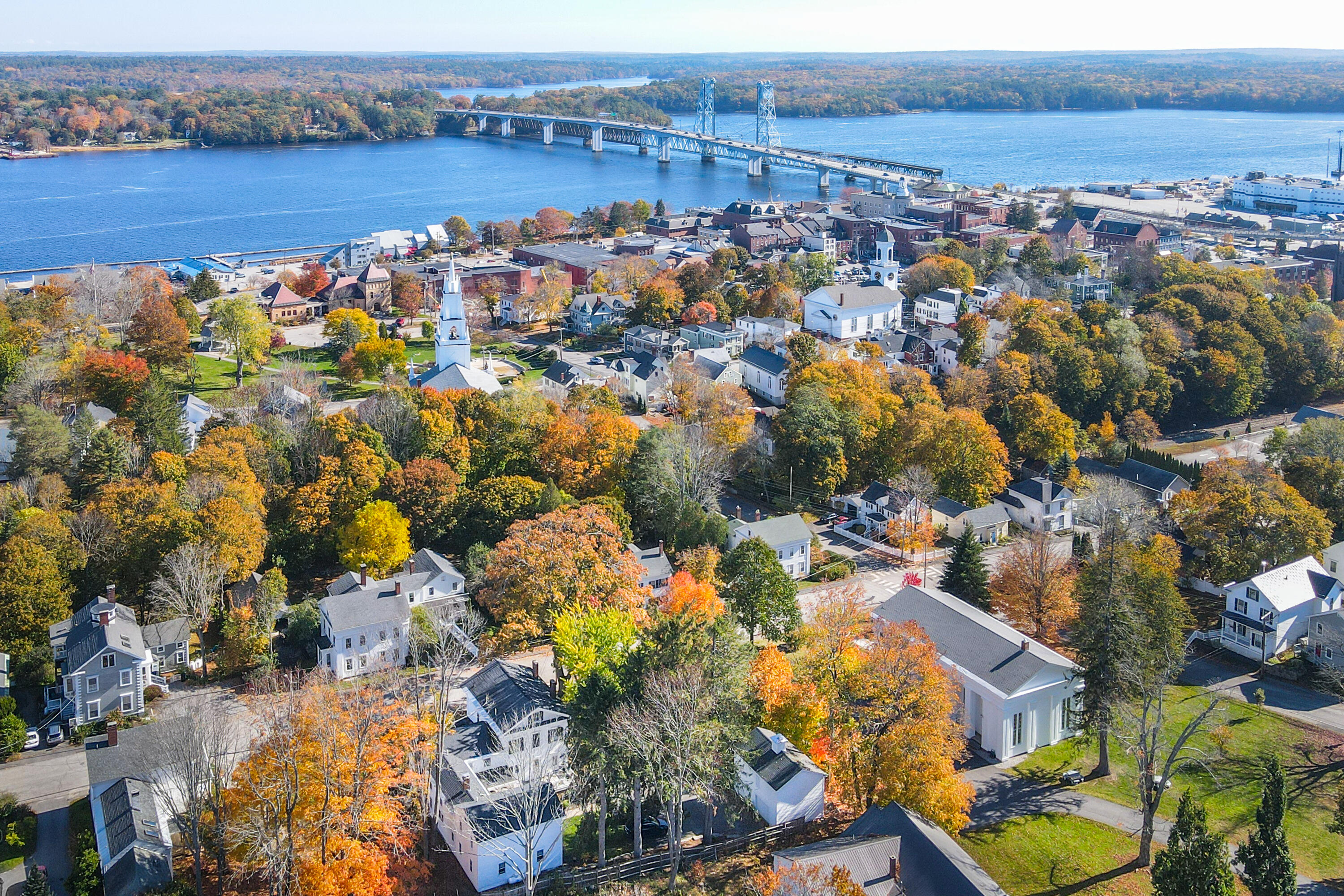 888 Middle Street Bath, ME 04530 - Photo 7 of 48 888MiddleSt-Bath-KS-55