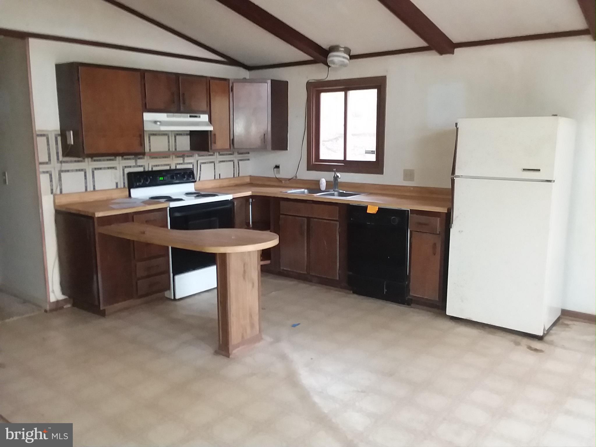 790 Wilderness Road Linden, VA 22642 - Photo 9 of 22 Kitchen