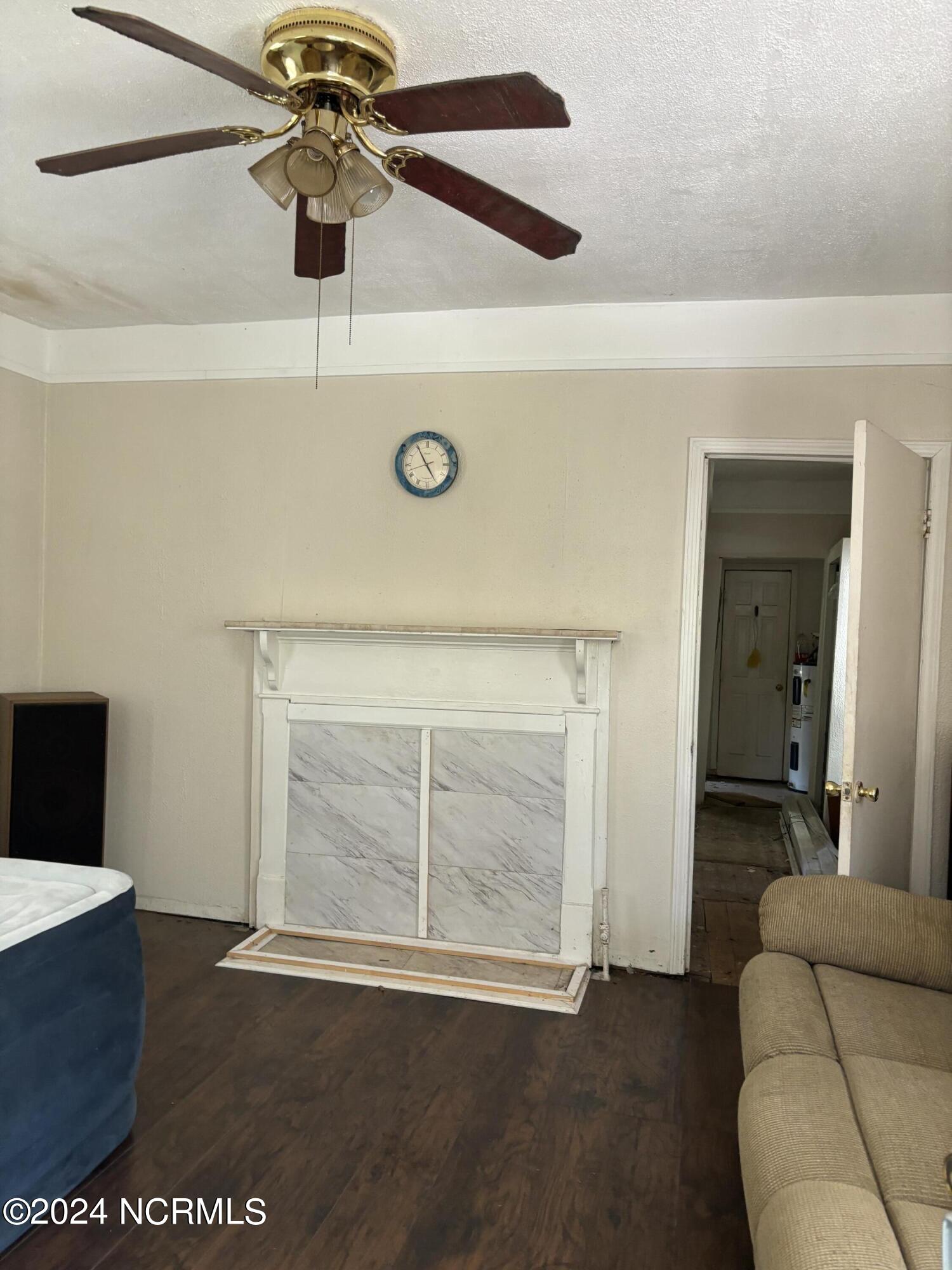 15 St Augustine Raleigh, NC 27610 - Photo 6 of 11 15 St Aug LR