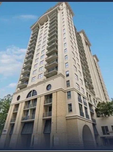 3040 Peachtree Road Northwest, Unit 707 Atlanta, GA 30305 - Photo 27 of 38 front view of a building