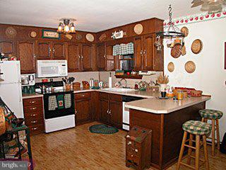 1192 Miller Road Pottstown, PA 19465 - Photo 3 of 6