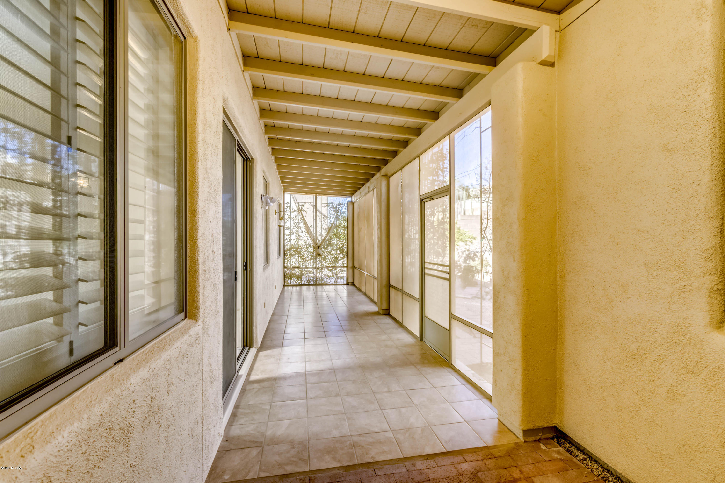 302 West Spearhead Road Tucson, AZ 85737 - Photo 11 of 24