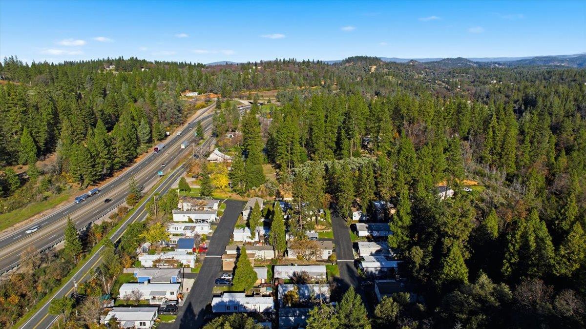 135 Ponderosa Way, Unit 14 Colfax, CA 95713 - Photo 36 of 37 a view of a city