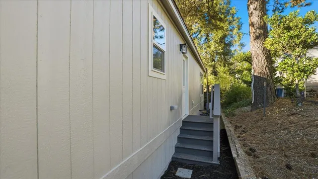 a view of a house with a trees