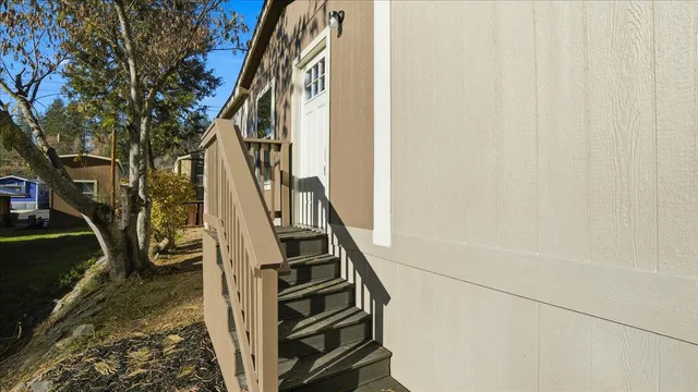 a view of entryway with wooden floor