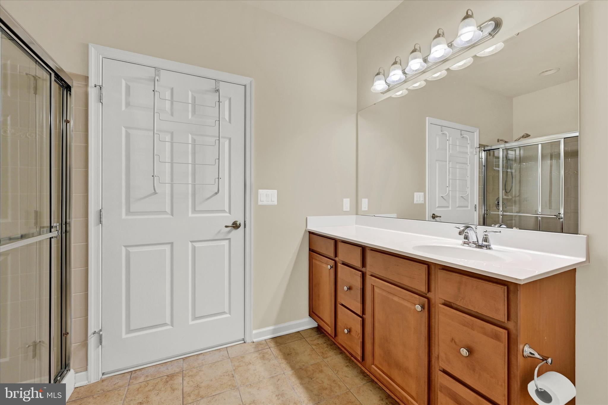 8440 Ice Crystal Drive, Unit D Laurel, MD 20723 - Photo 15 of 18 Primary bath