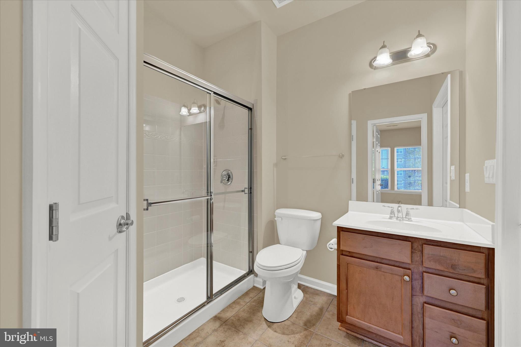 8440 Ice Crystal Drive, Unit D Laurel, MD 20723 - Photo 18 of 18 Second bedroom and guest bath