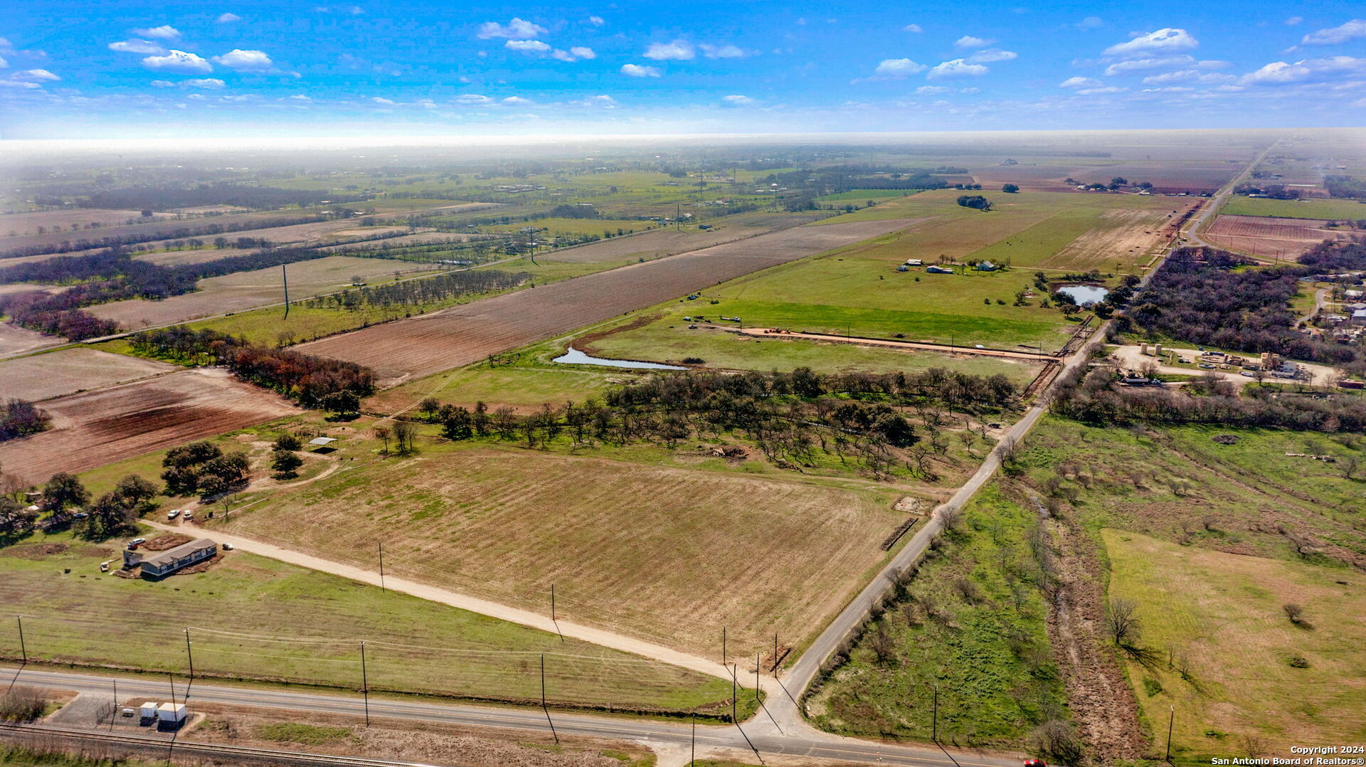 11038 County Road 584 La Coste, TX 78039 - Photo 2 of 20