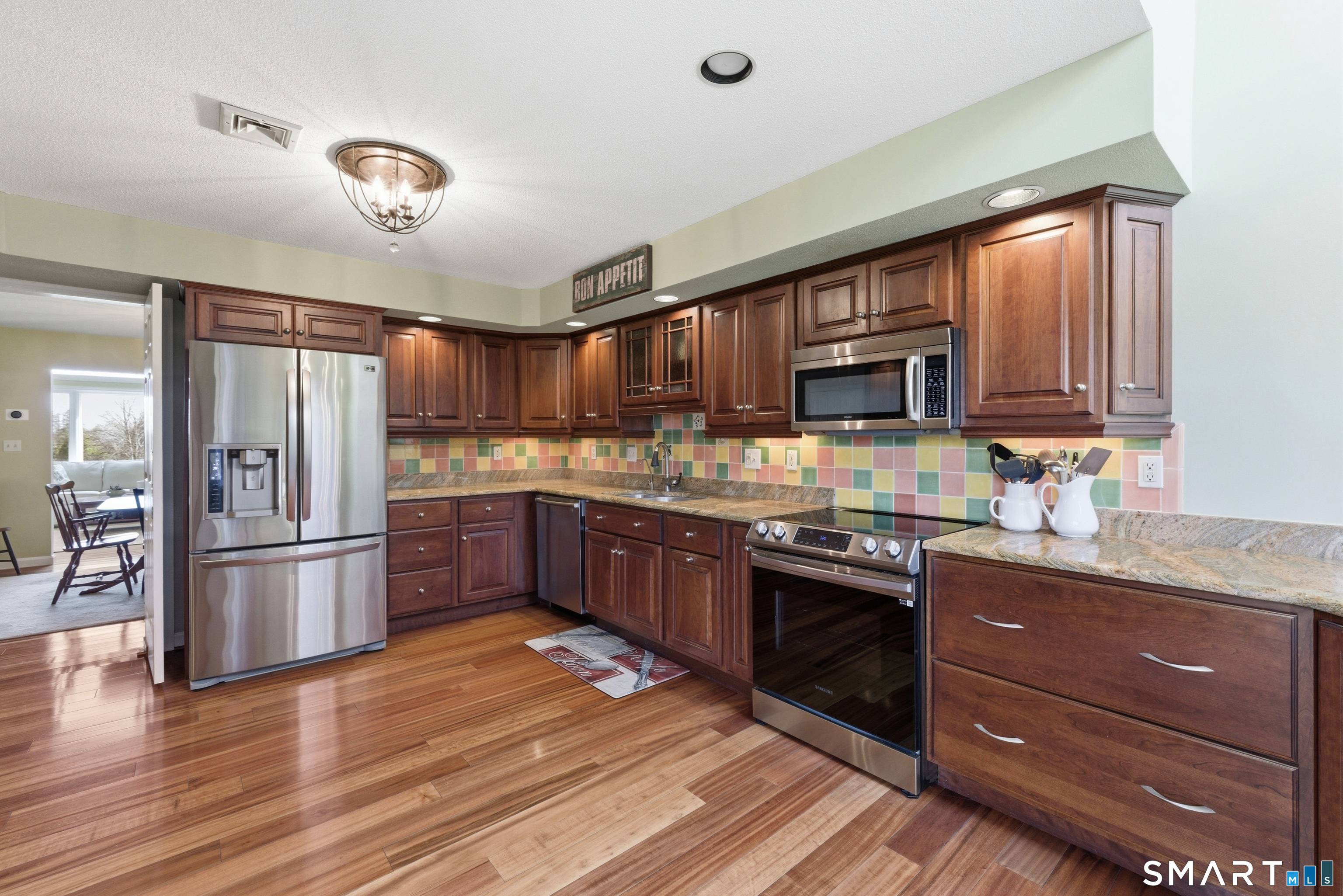 11 Saddle Ridge, Unit 11 Bloomfield, CT 06002 - Photo 15 of 40