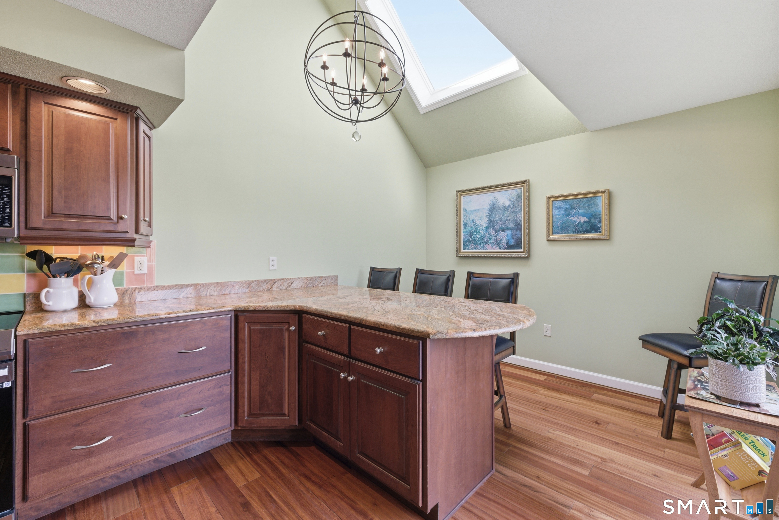 11 Saddle Ridge, Unit 11 Bloomfield, CT 06002 - Photo 17 of 40