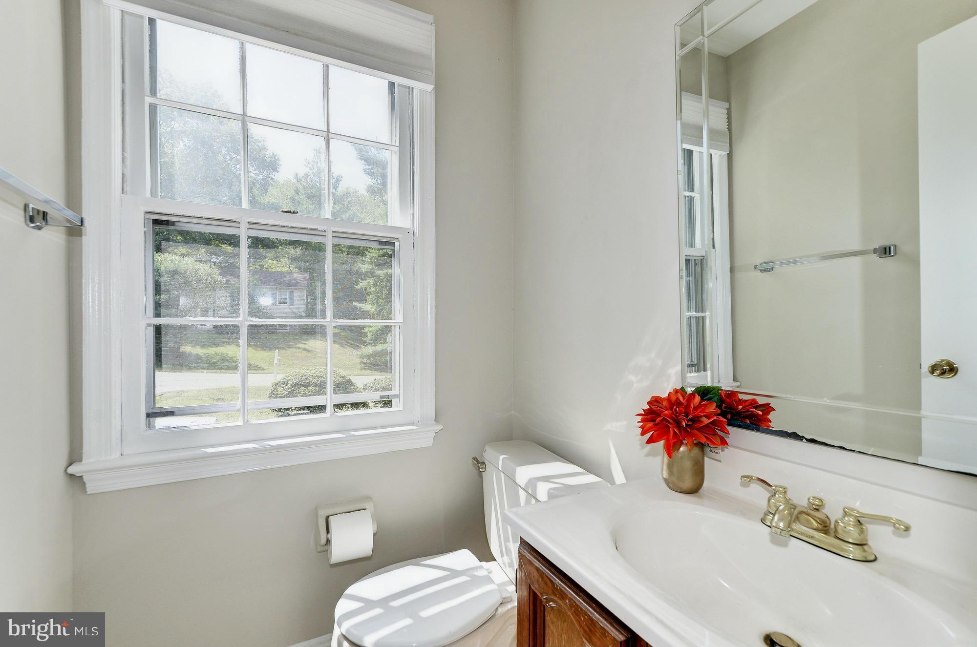 2225 Drury Road Silver Spring, MD 20906 - Photo 14 of 30 Bath