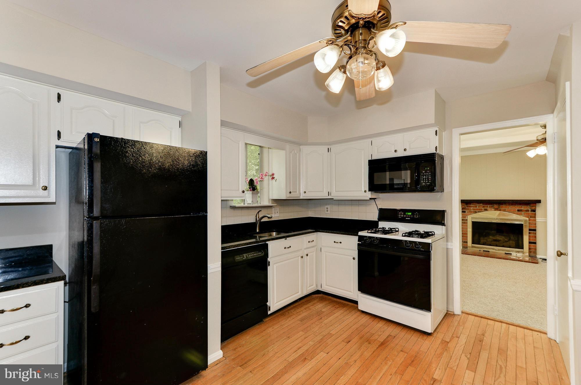 2225 Drury Road Silver Spring, MD 20906 - Photo 10 of 30 Kitchen