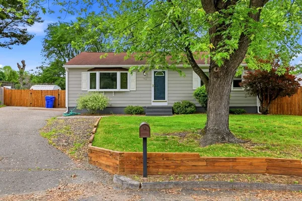 $319,900 | 168 Keddy Street, Springfield, MA 01109