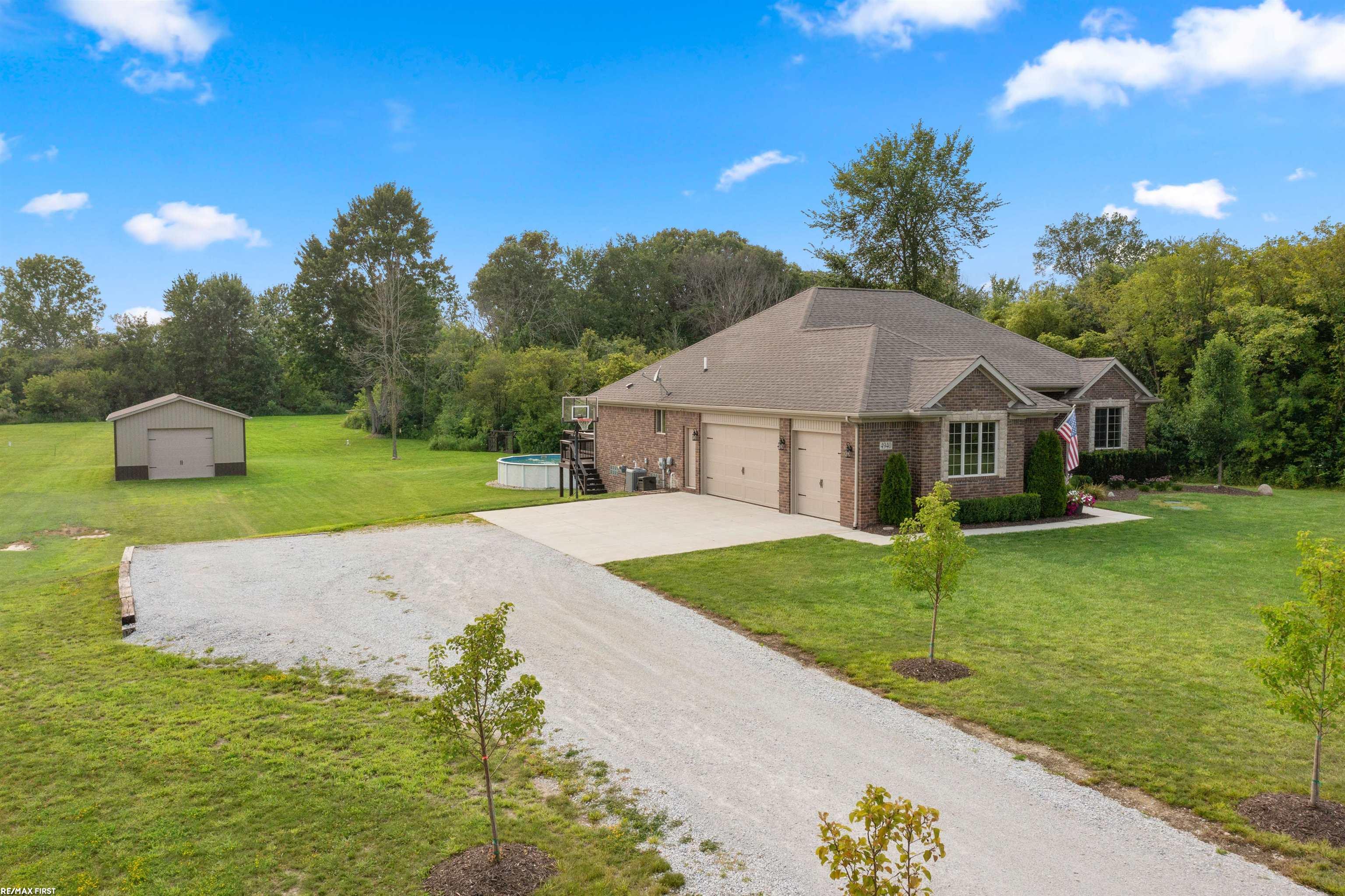4940 Glover Road Almont, MI 48003 - Photo 53 of 61 50117518-52.JPG