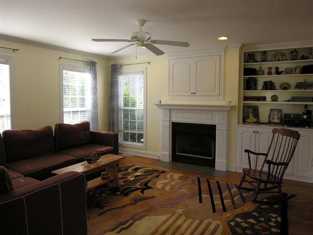 204 Village Way Pendleton, SC 29670 - Photo 5 of 32 Gallery Image 5