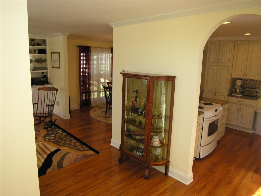 204 Village Way Pendleton, SC 29670 - Photo 6 of 32 Gallery Image 6