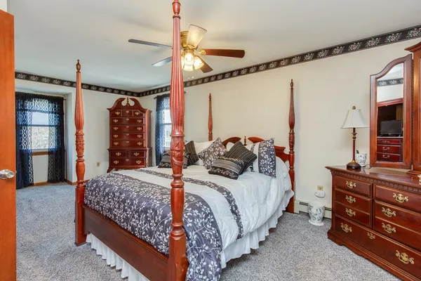 $615,000 | 5 Cedar Grove Avenue, Tyngsboro, MA 01879