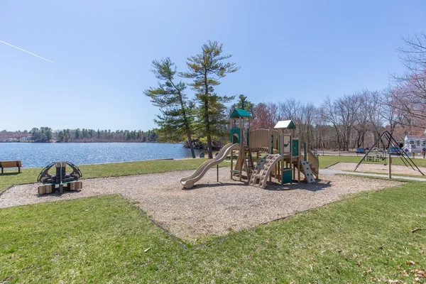 $615,000 | 5 Cedar Grove Avenue, Tyngsboro, MA 01879