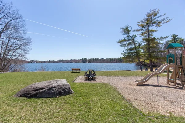 $615,000 | 5 Cedar Grove Avenue, Tyngsboro, MA 01879
