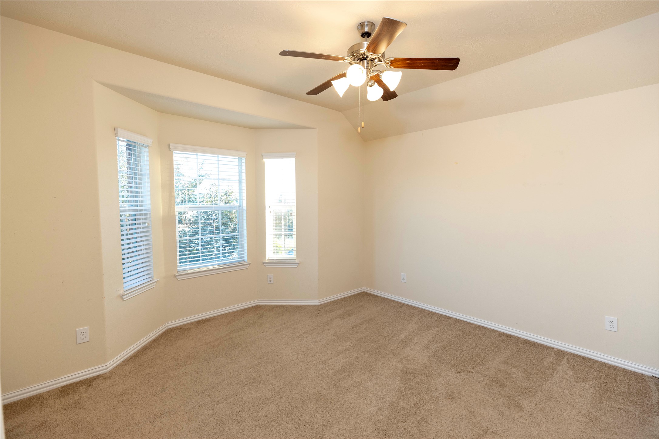 8222 Rudy Brook Way Spring, TX 77379 - Photo 11 of 18 Bed 2