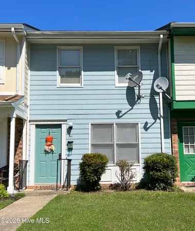 $1,317 | 608 West Church Street, Elizabeth City, NC 27909