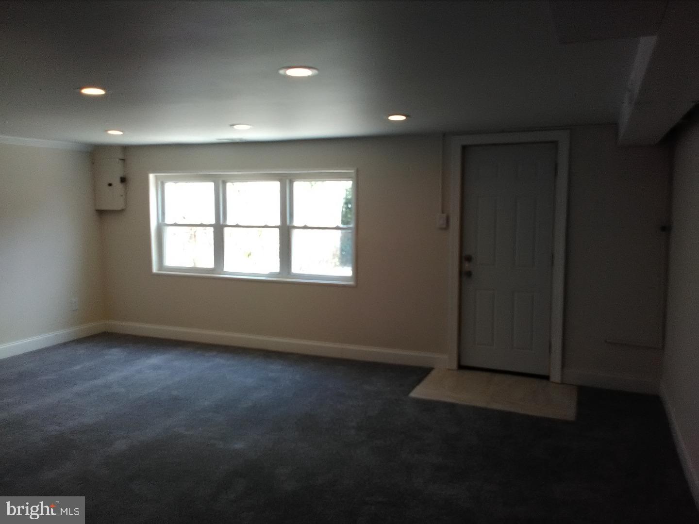 12219 Medford Road Philadelphia, PA 19154 - Photo 17 of 18