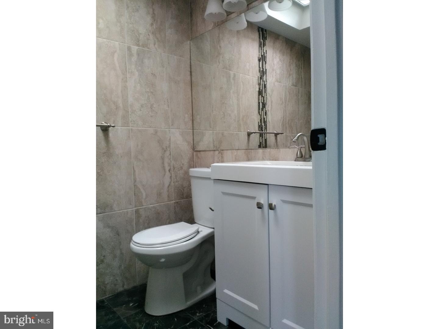 12219 Medford Road Philadelphia, PA 19154 - Photo 9 of 18
