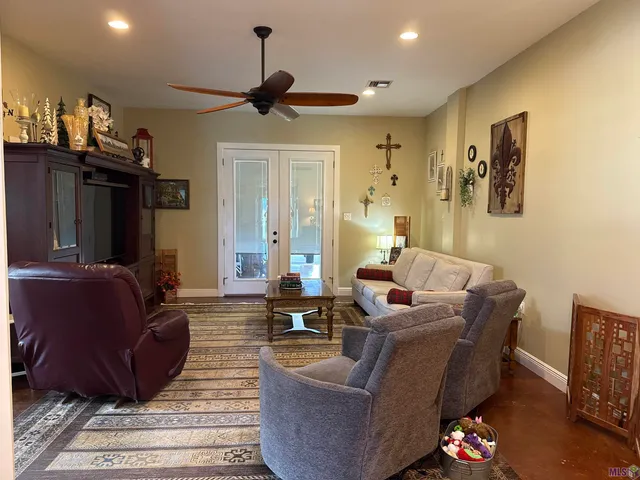 $550,000 | 136 Margaret Street, Thibodaux, LA 70301