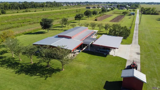 $550,000 | 136 Margaret Street, Thibodaux, LA 70301