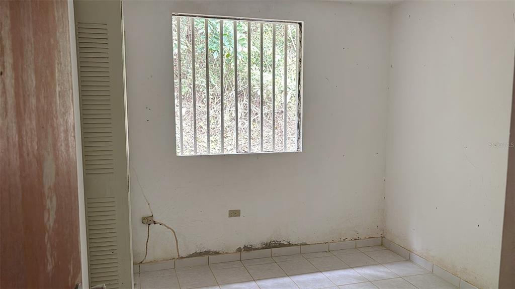 730 Carr Km Cayey, Cayey 00736 - Photo 11 of 17 a view of a room that has a window in it