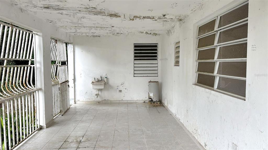 730 Carr Km Cayey, Cayey 00736 - Photo 2 of 17 a view of a hallway with entryway door