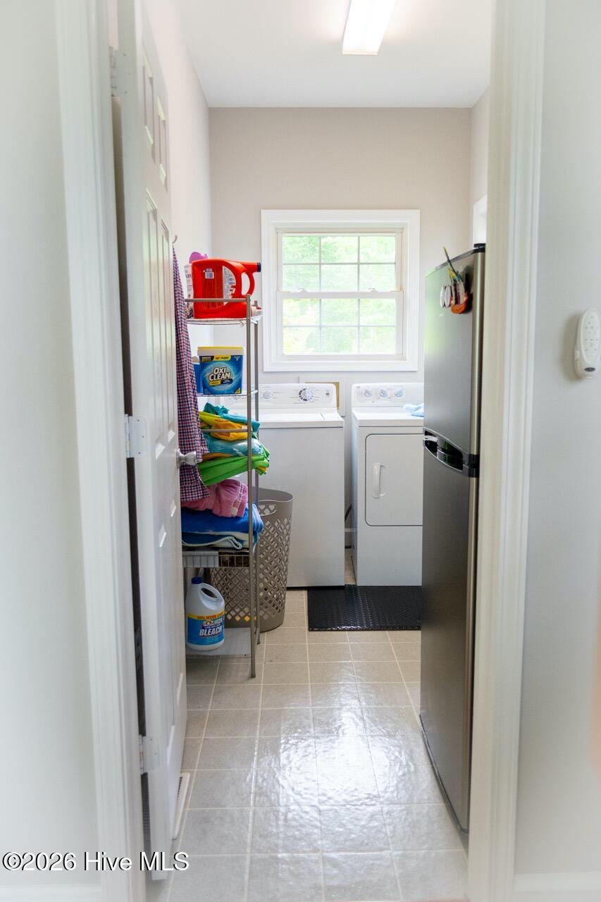 577 Davenport Road Columbia, NC 27925 - Photo 39 of 73 Laundry Room