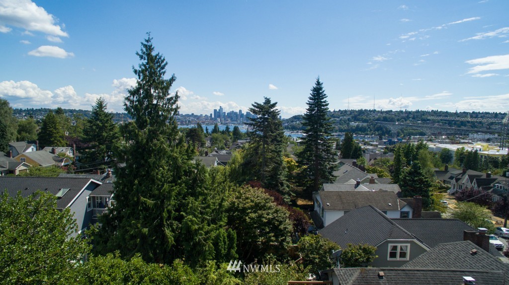 1407 North 40th Street Seattle, WA 98103 - Photo 22 of 22 Gallery Image 22