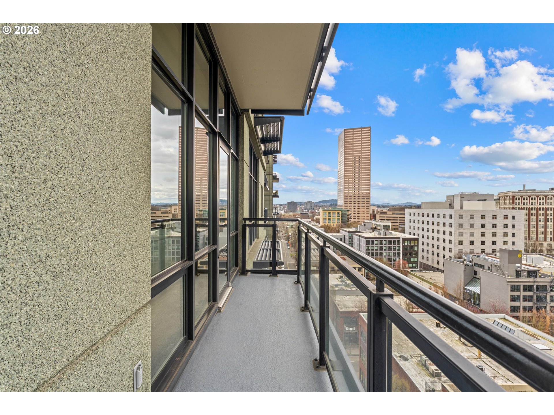 1025 Northwest Couch Street, Unit 1114 Portland, OR 97209 - Photo 31 of 38 Balcony