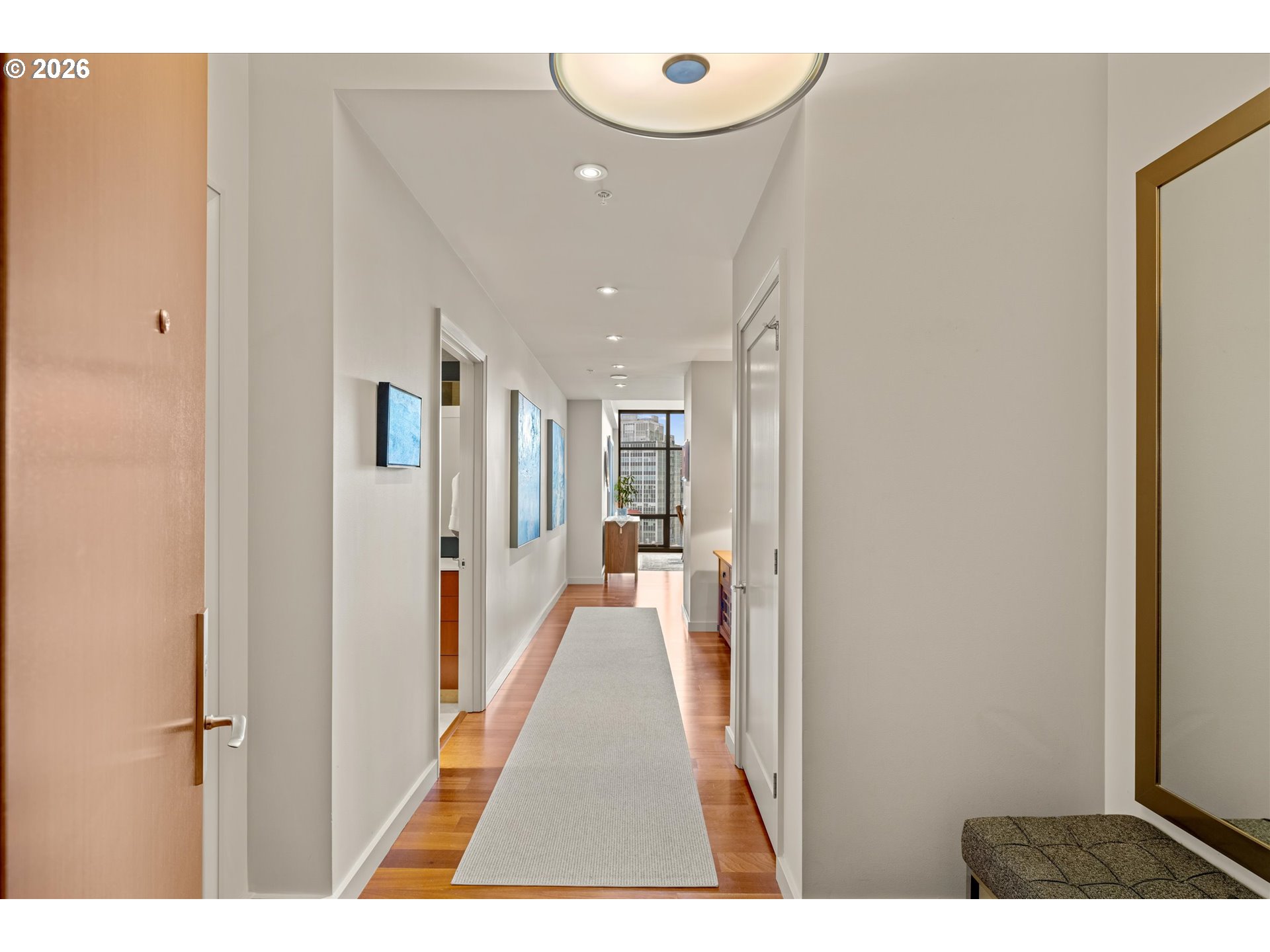 1025 Northwest Couch Street, Unit 1114 Portland, OR 97209 - Photo 6 of 38 Entrance/Foyer