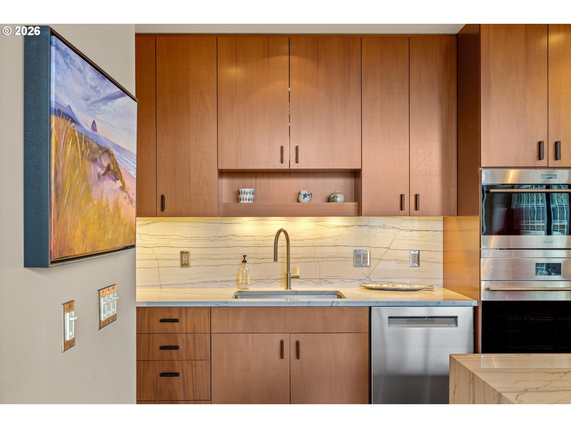 1025 Northwest Couch Street, Unit 1114 Portland, OR 97209 - Photo 10 of 38 Kitchen