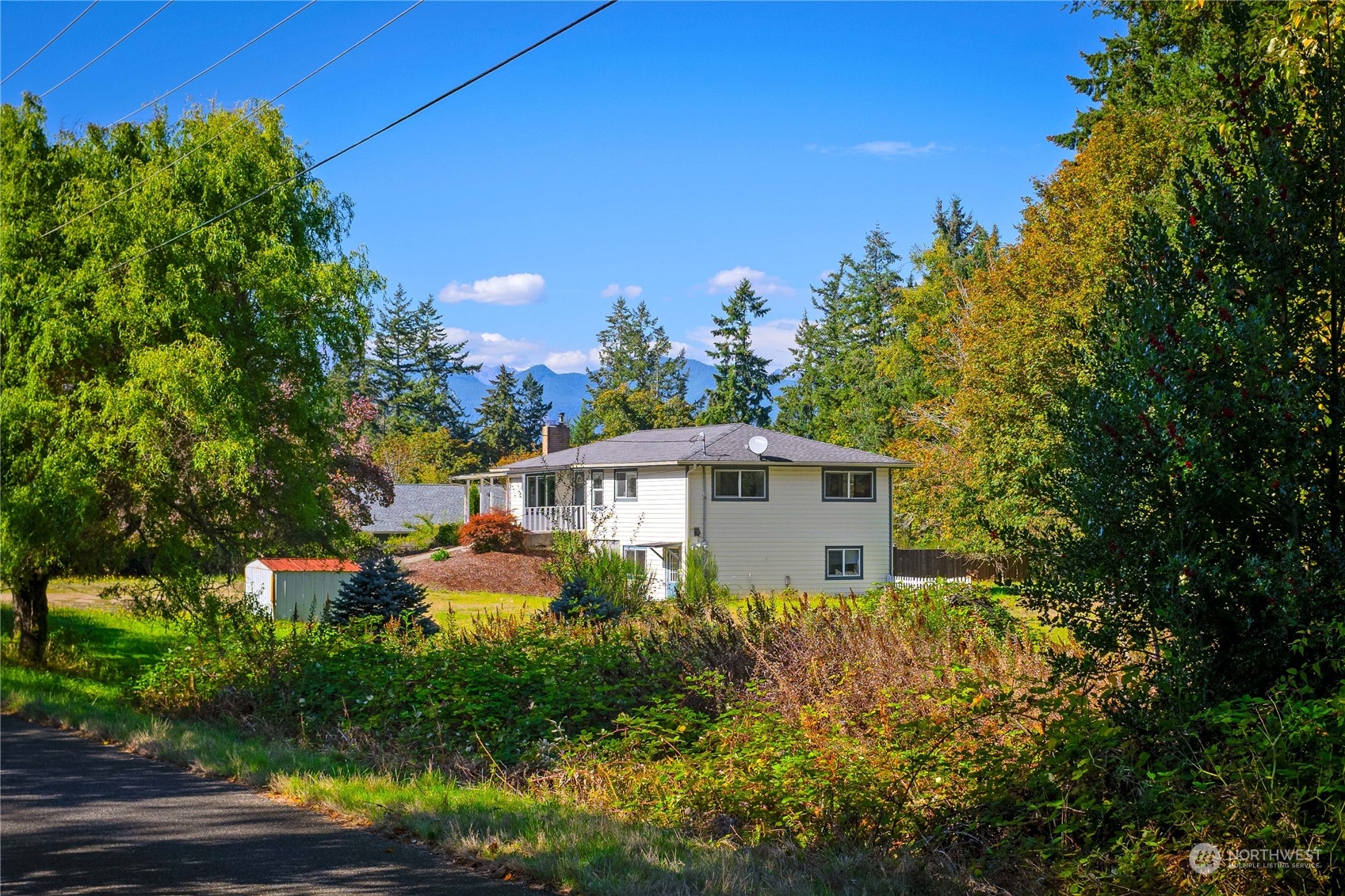 6720 Northwest Illich Road Silverdale, WA 98383 - Photo 3 of 39