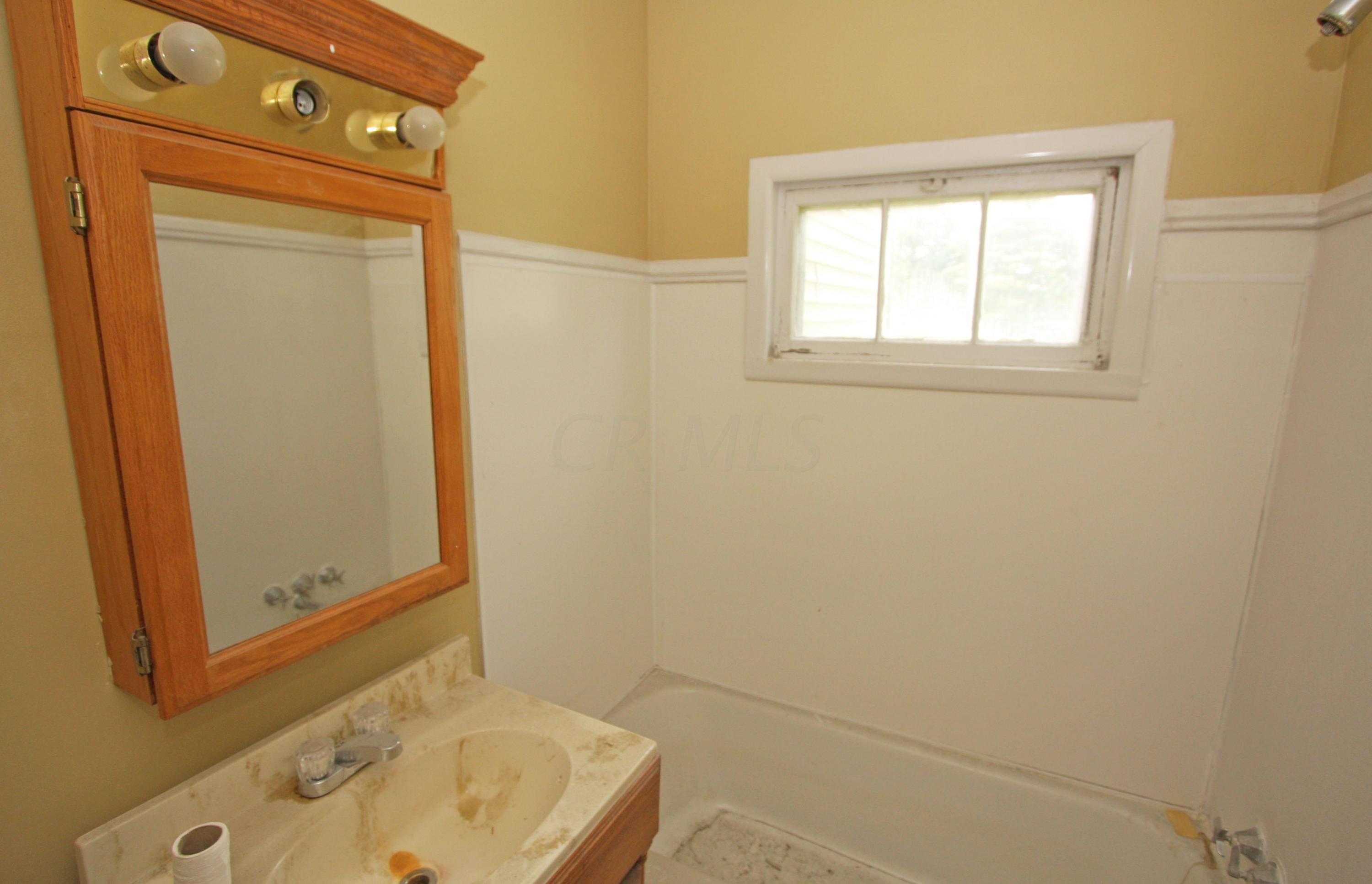 1505 Newark Road Mount Vernon, OH 43050 - Photo 21 of 22 Gallery Image 21