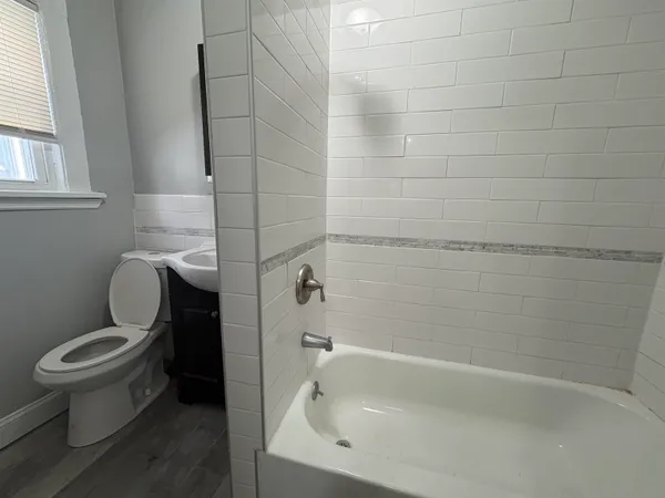 $1,600 | 762 Forest Street, Unit 1, Kearny, NJ 07032