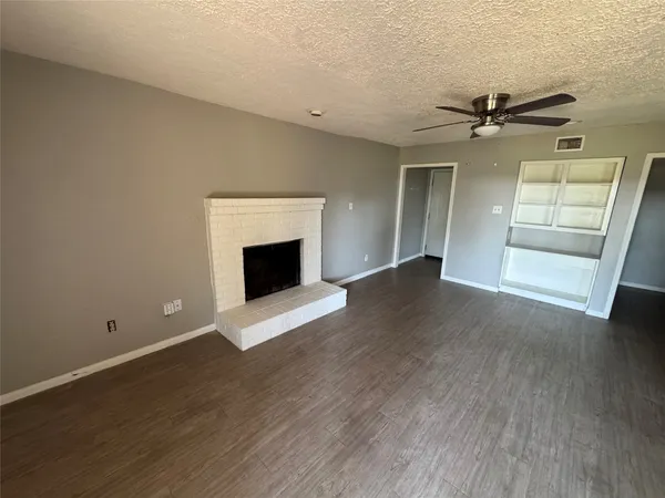 $1,200 | 13611 Ravensway Drive, Unit B, Cypress, TX 77429