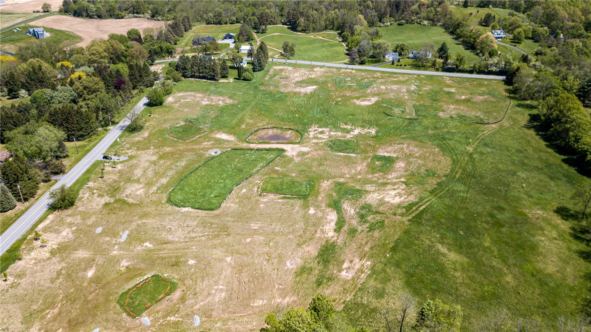 1086 Strong Road, Unit 6 Victor, NY 14564 - Photo 7 of 14